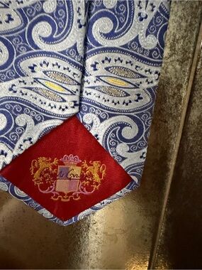 Robert Graham Men's Paisley Blue silk  Tie